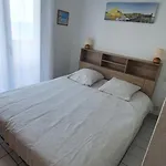 Appartement Pieds Dans L'eau, T3, Vue Mer, Terrasse,